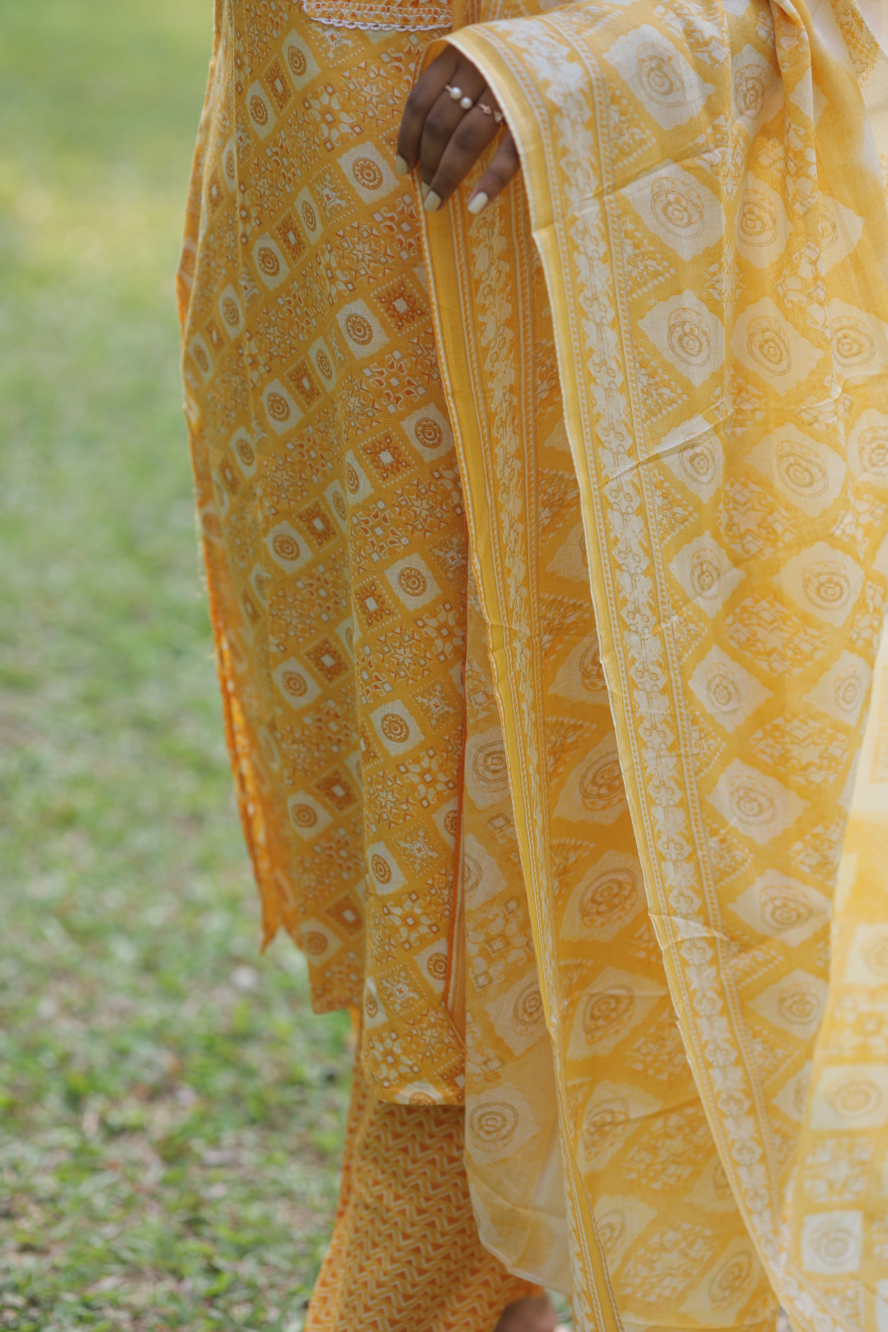 Kavya Kurti | code : 2020