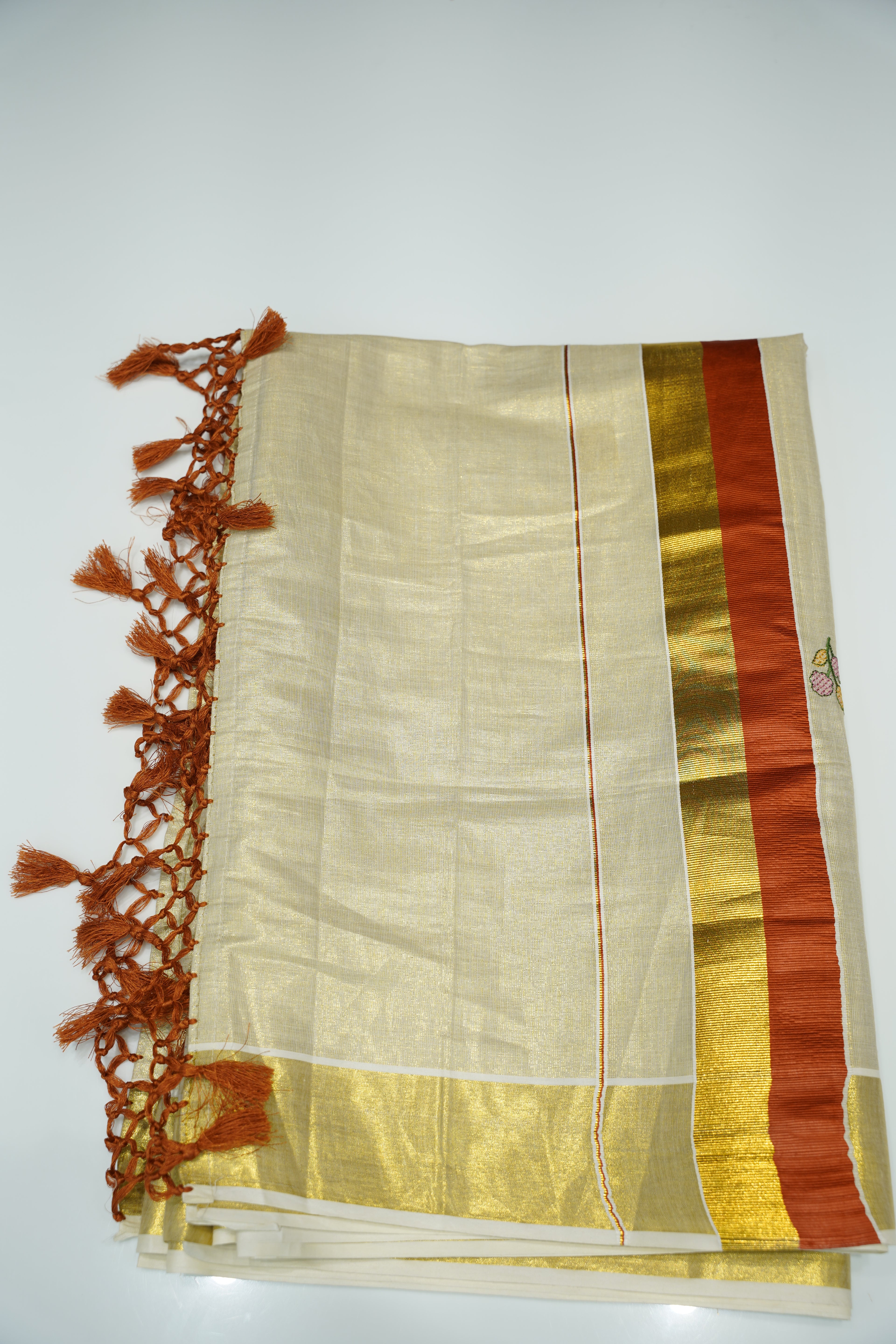 Tissue fabric saree