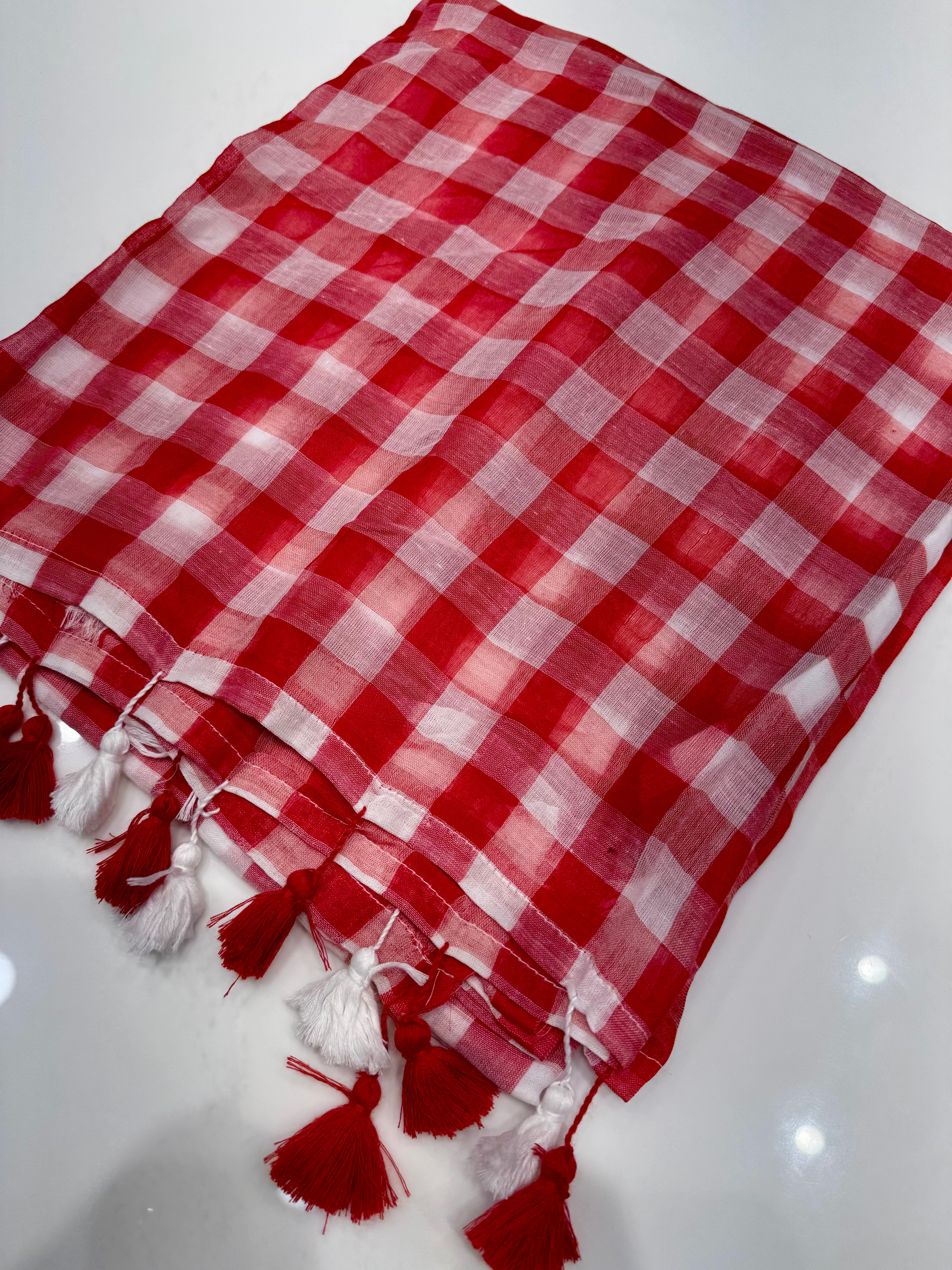Mulcotten check saree