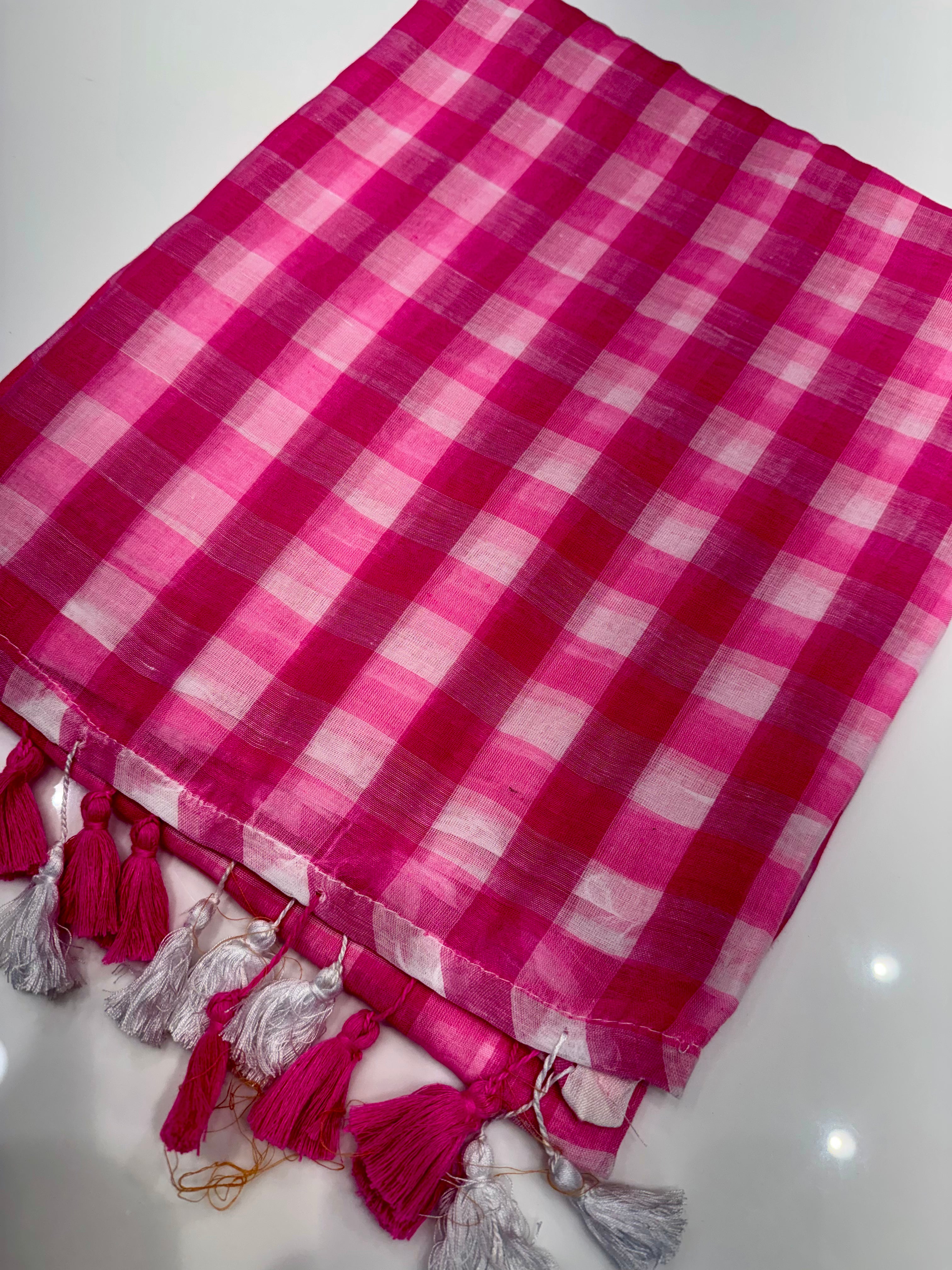 Mulcotten check saree